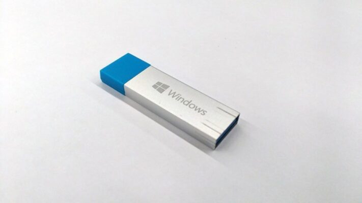 Windows USB drive bootable